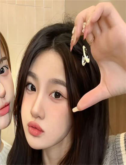 《星灵感应剧版》场景布置分析：环境设计与主题呼应探讨